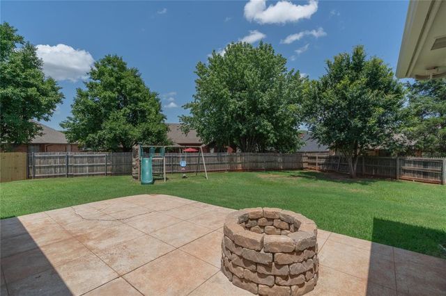 201 NW 160th Terrace, Edmond, OK 73013
