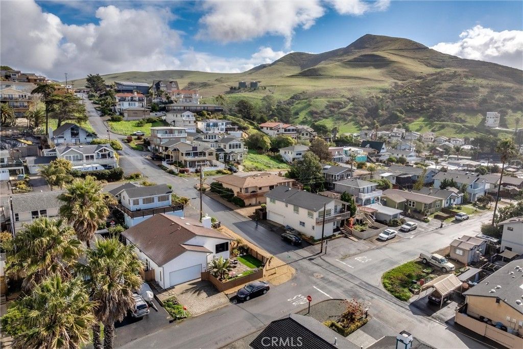 Image 38 of property listing at 2797 Orville Avenue, Cayucos, CA 93430