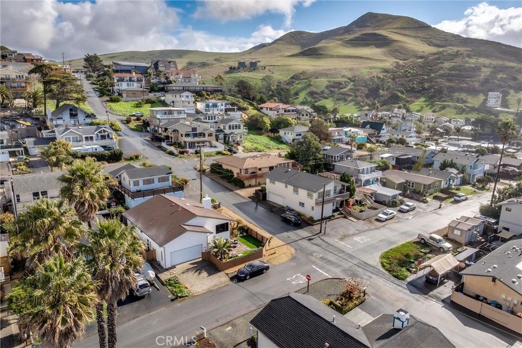 Image 40 of property listing at 2797 Orville Avenue, Cayucos, CA 93430