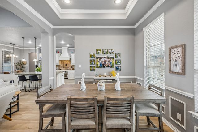 11201 Lakecrest Drive, Sanger, TX 76266