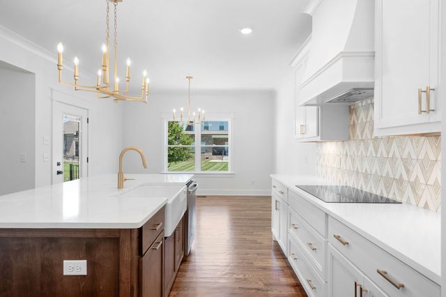 2511 Colleen Dr, Murfreesboro, TN 37128