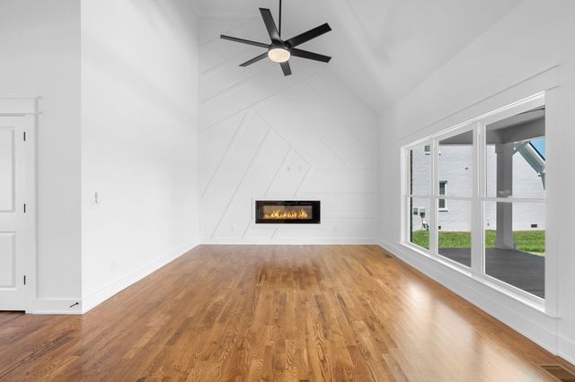 2511 Colleen Dr, Murfreesboro, TN 37128