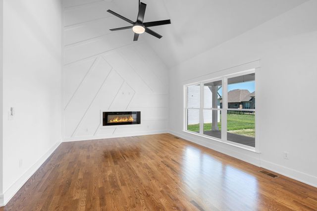 2511 Colleen Dr, Murfreesboro, TN 37128