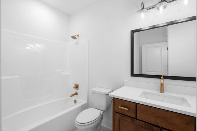 2511 Colleen Dr, Murfreesboro, TN 37128