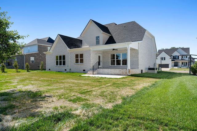 2511 Colleen Dr, Murfreesboro, TN 37128