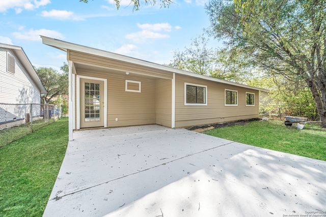5931 Glacier Sun, San Antonio, TX 78244