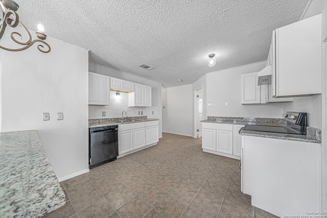 5931 Glacier Sun, San Antonio, TX 78244