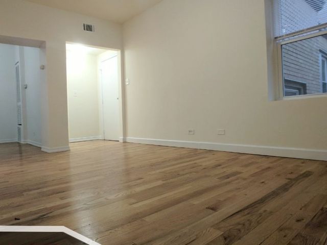 2349 N Drake Avenue 3, Chicago, IL 60647