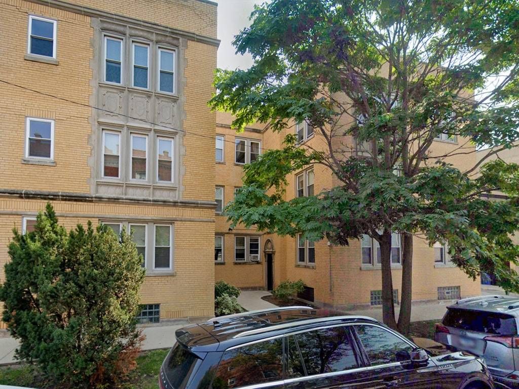 2349 N Drake Avenue 3, Chicago, IL 60647
