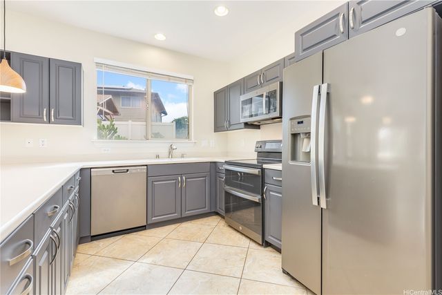 92-537 Oawa Street, Kapolei, HI 96707