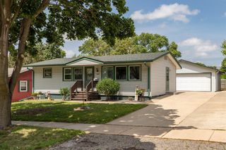 1823 18 1/2 Street NW, Rochester, MN 55901