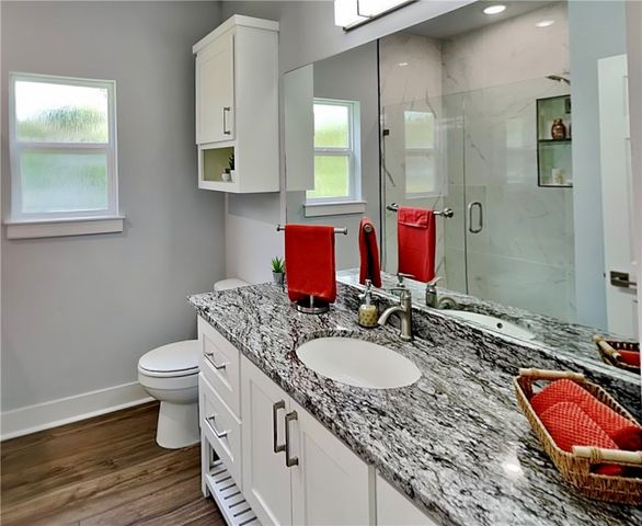 25 Kirkcudbright Lane, Bella Vista, AR 72715