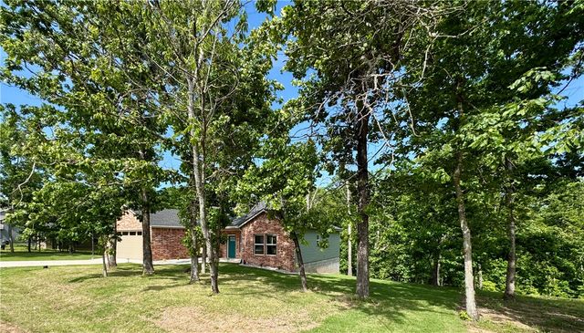 25 Kirkcudbright Lane, Bella Vista, AR 72715