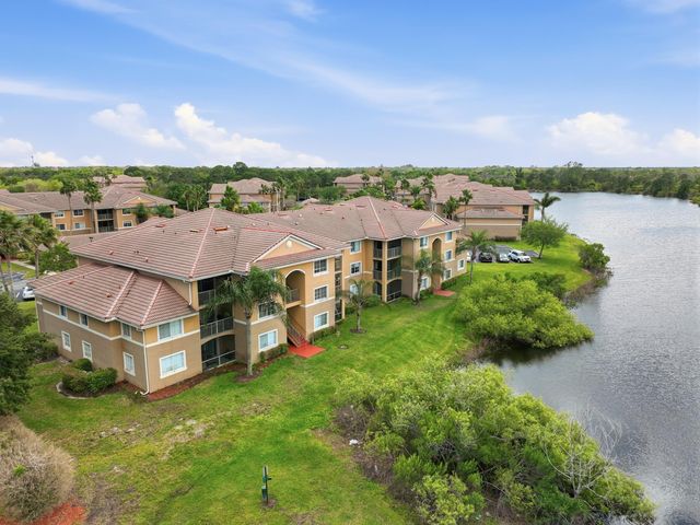 3790 NW Mediterranean Lane 303, Jensen Beach, FL 34957