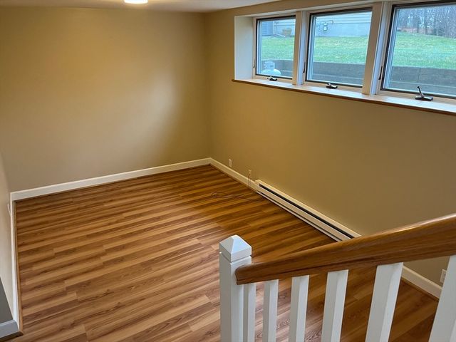 12 Lois 12, Lexington, MA 02420