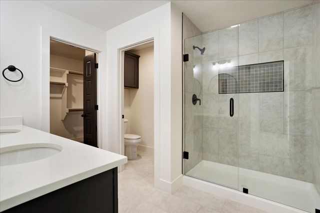 4300 Hummingbird Drive, Sherman, TX 75092