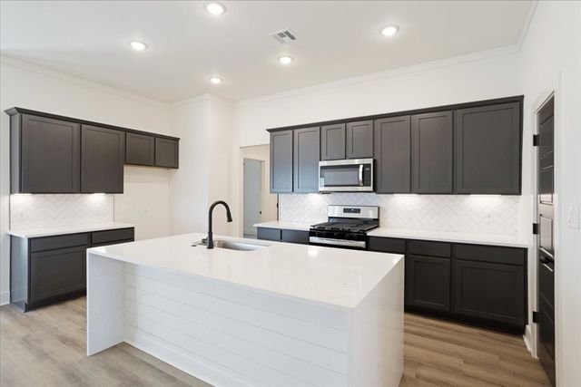 4300 Hummingbird Drive, Sherman, TX 75092