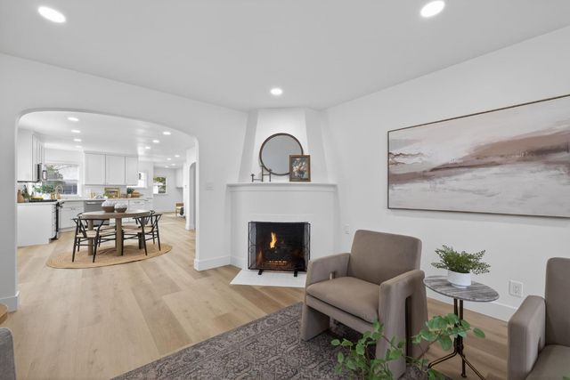 2172 36th St, Sacramento, CA 95817