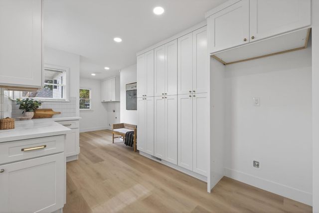 2172 36th St, Sacramento, CA 95817