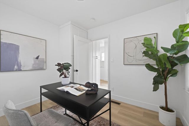 2172 36th St, Sacramento, CA 95817