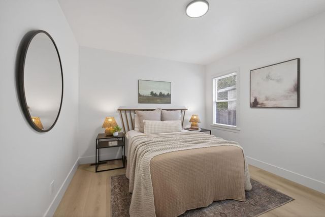 2172 36th St, Sacramento, CA 95817