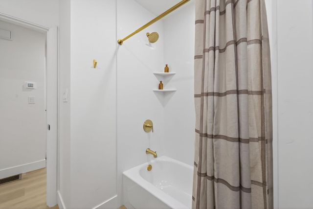 2172 36th St, Sacramento, CA 95817