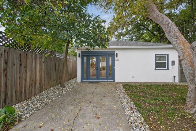 2172 36th St, Sacramento, CA 95817