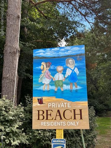 7361 Honeysuckle Road, West Bloomfield, MI 48324