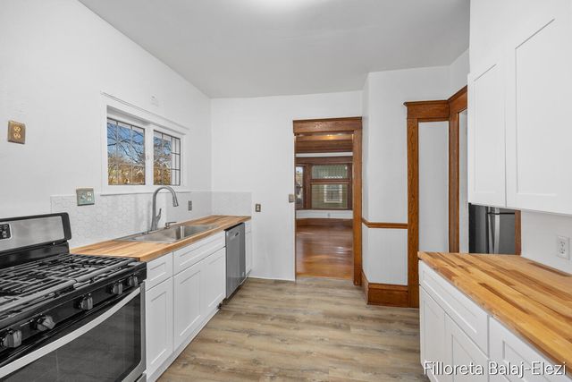 1311 Hope Street SE, Grand Rapids, MI 49506