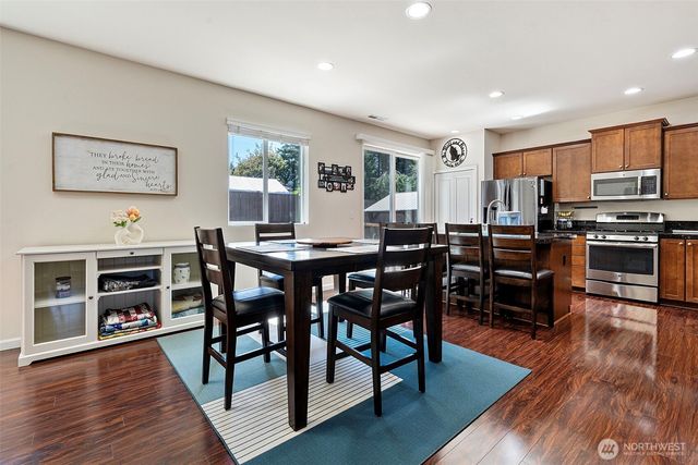 7916 155th Street Ct E, Puyallup, WA 98375