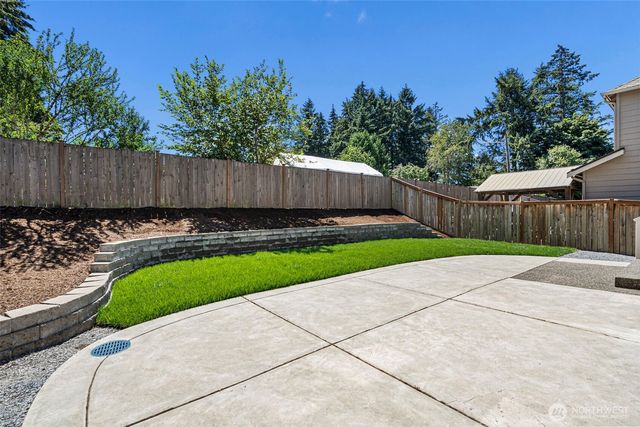7916 155th Street Ct E, Puyallup, WA 98375