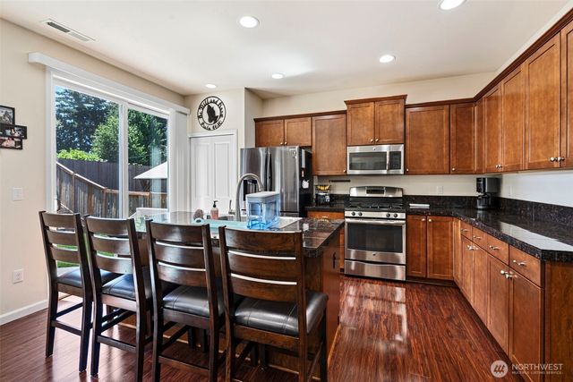7916 155th Street Ct E, Puyallup, WA 98375