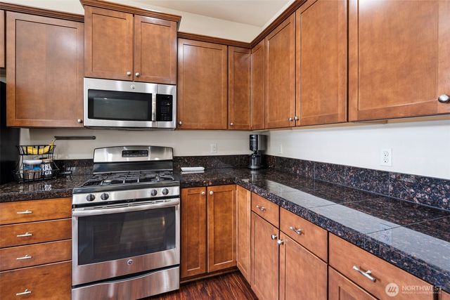 7916 155th Street Ct E, Puyallup, WA 98375