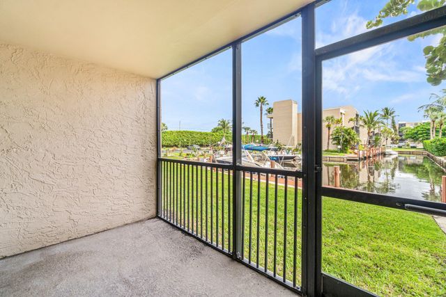 17 Royal Palm Way 103, Boca Raton, FL 33432