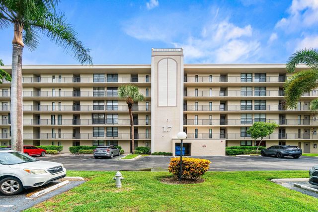 17 Royal Palm Way 103, Boca Raton, FL 33432