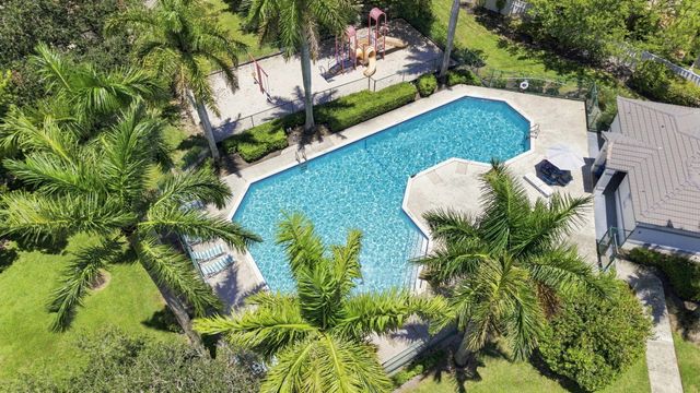 7460 NW 1st Manor, Plantation, FL 33317