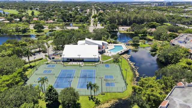 7460 NW 1st Manor, Plantation, FL 33317