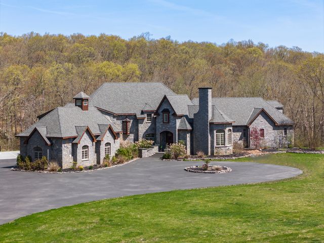131 Burr Hill Road, Killingworth, CT 06419