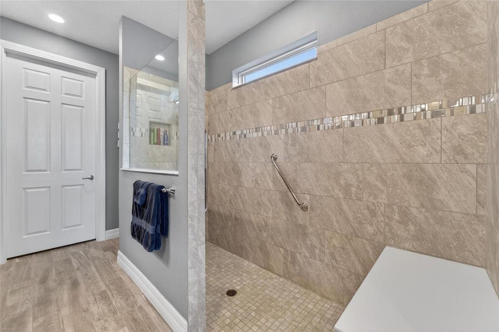 Image 34 of property listing at 4729 BALLAST CREST COVE, Land O Lakes, FL 34638