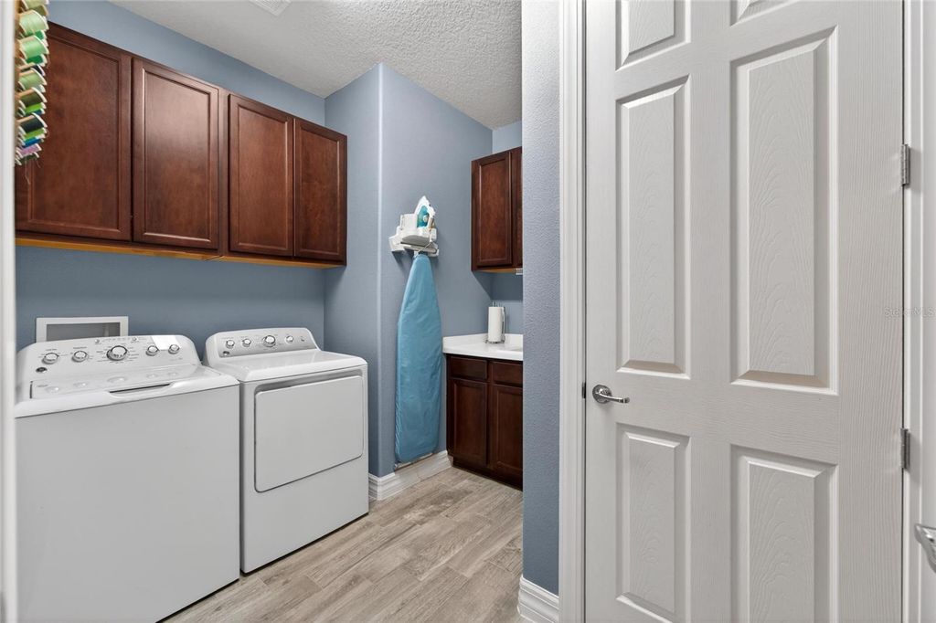 Image 48 of property listing at 4729 BALLAST CREST COVE, Land O Lakes, FL 34638