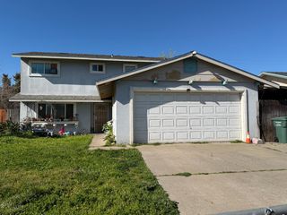 7235 Larchmont Dr, North Highlands, CA 95660
