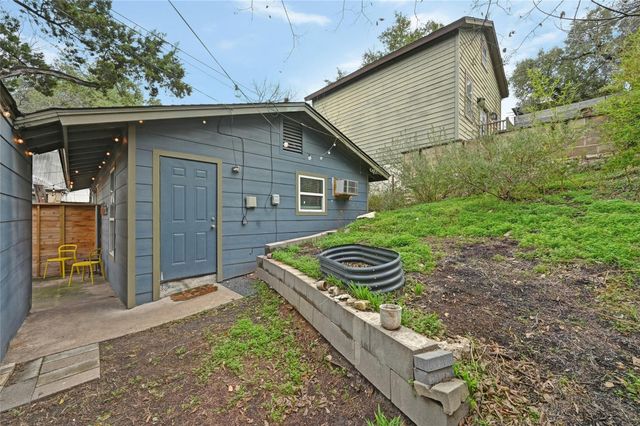 1103 Kenwood Ave B, Austin, TX 78704