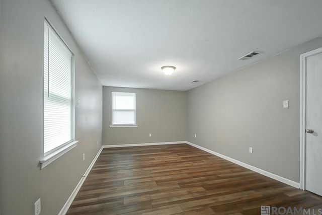 11637 Pine St, Walker, LA 70785