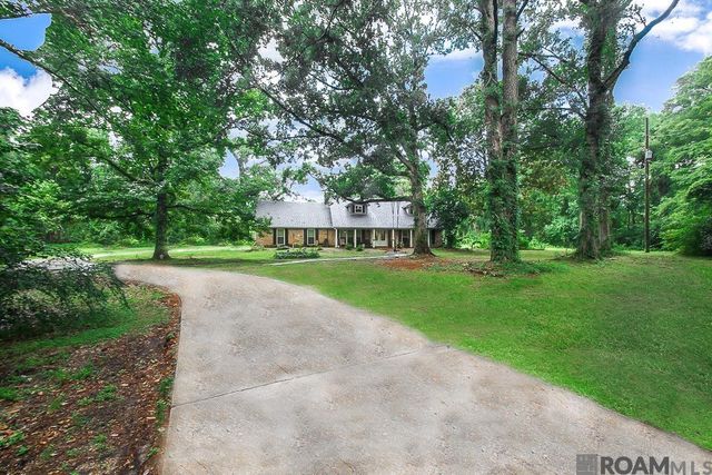 11637 Pine St, Walker, LA 70785