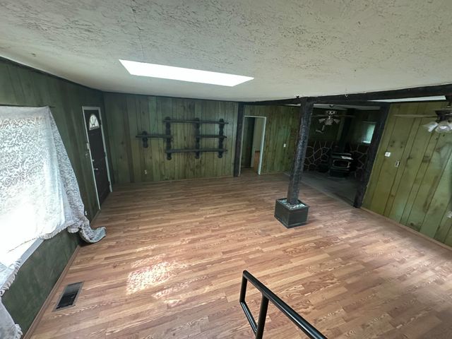 10498 NM - 337, Tijeras, NM 87059