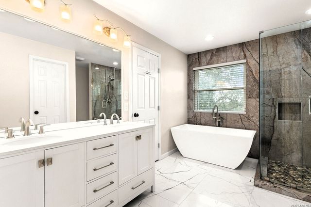 2854 Lakehills, San Antonio, TX 78251