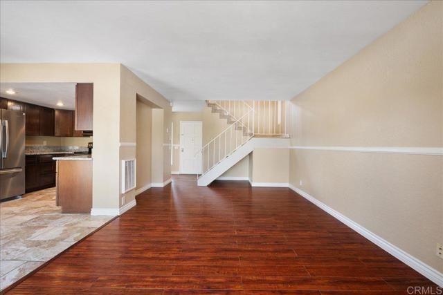 730 Silver Dr, Vista, CA 92083