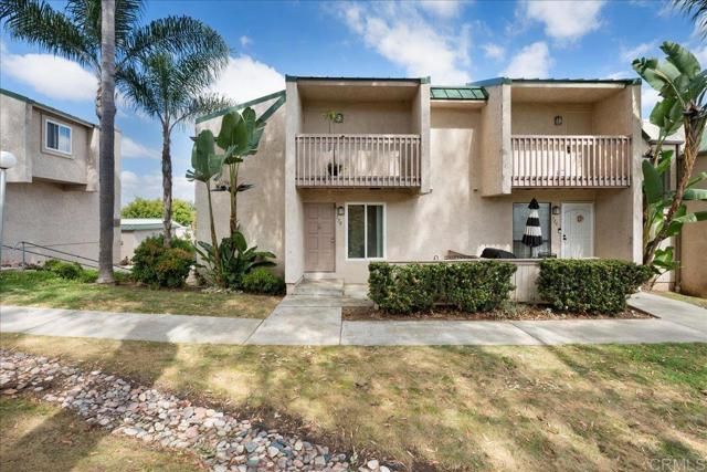 730 Silver Dr, Vista, CA 92083