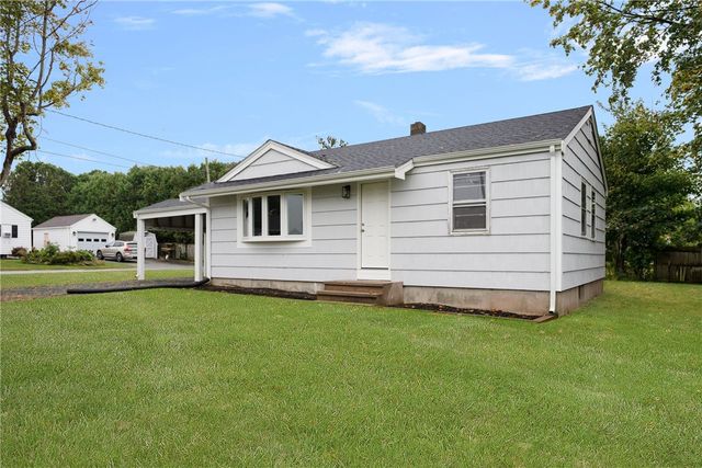 64 Martens Road, Portsmouth, RI 02871