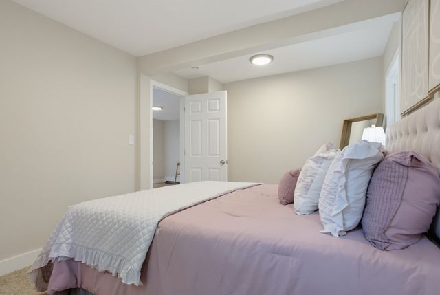 926 East St, Dedham, MA 02026